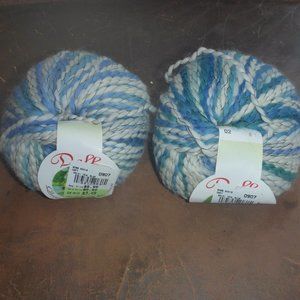 2 Balls Delhi Queensland Collection Wool Blend Yarn - Color 02 Teal Blue White
